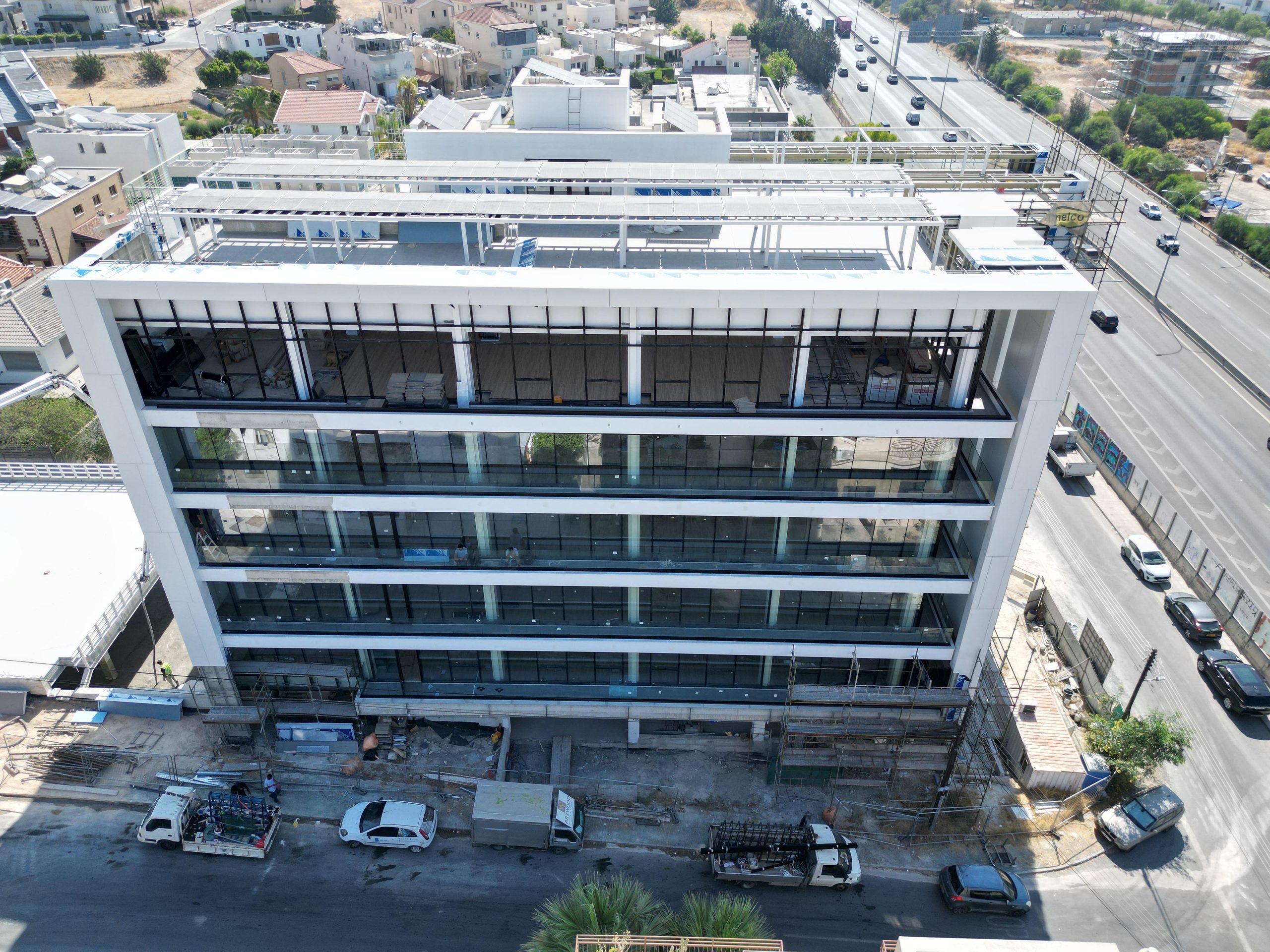 Fifth floor + roof garden of an office building in Limassol photo 3
