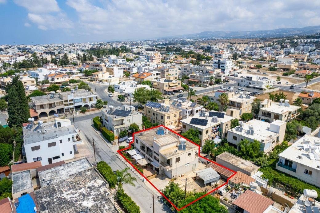 Residential building in Geroskipou, Paphos photo 3