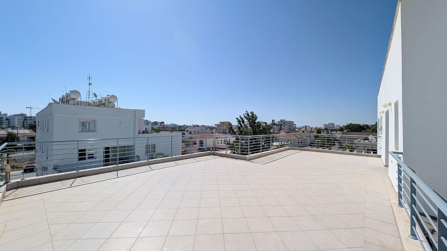 Two-Bedroom Apartment in Kamares area, Larnaca photo 14