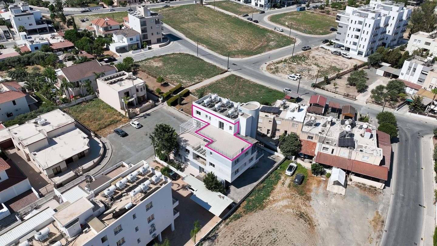 Two-Bedroom Apartment in Kamares area, Larnaca — photo 4
