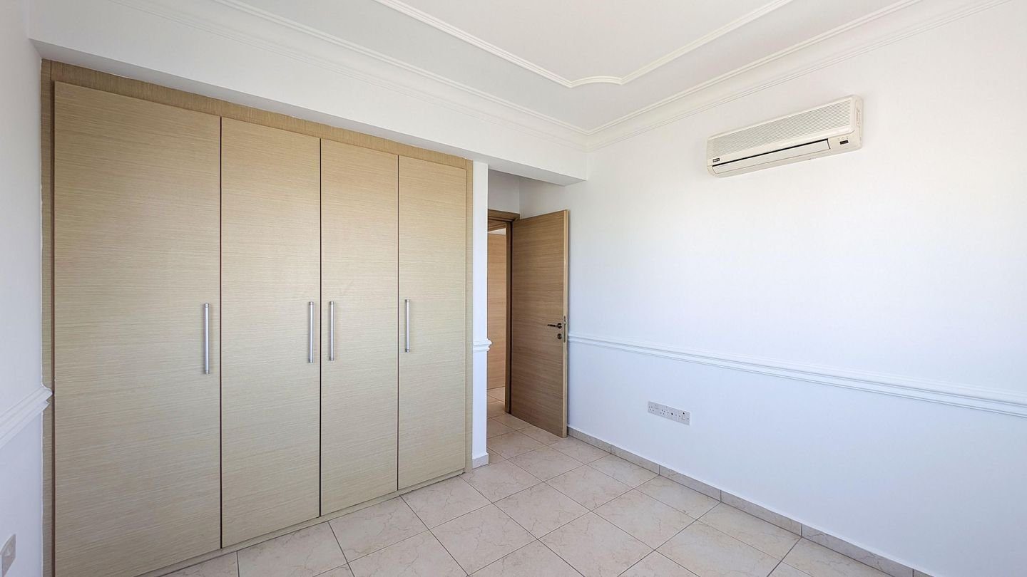 Two-Bedroom Apartment in Kamares area, Larnaca photo 10