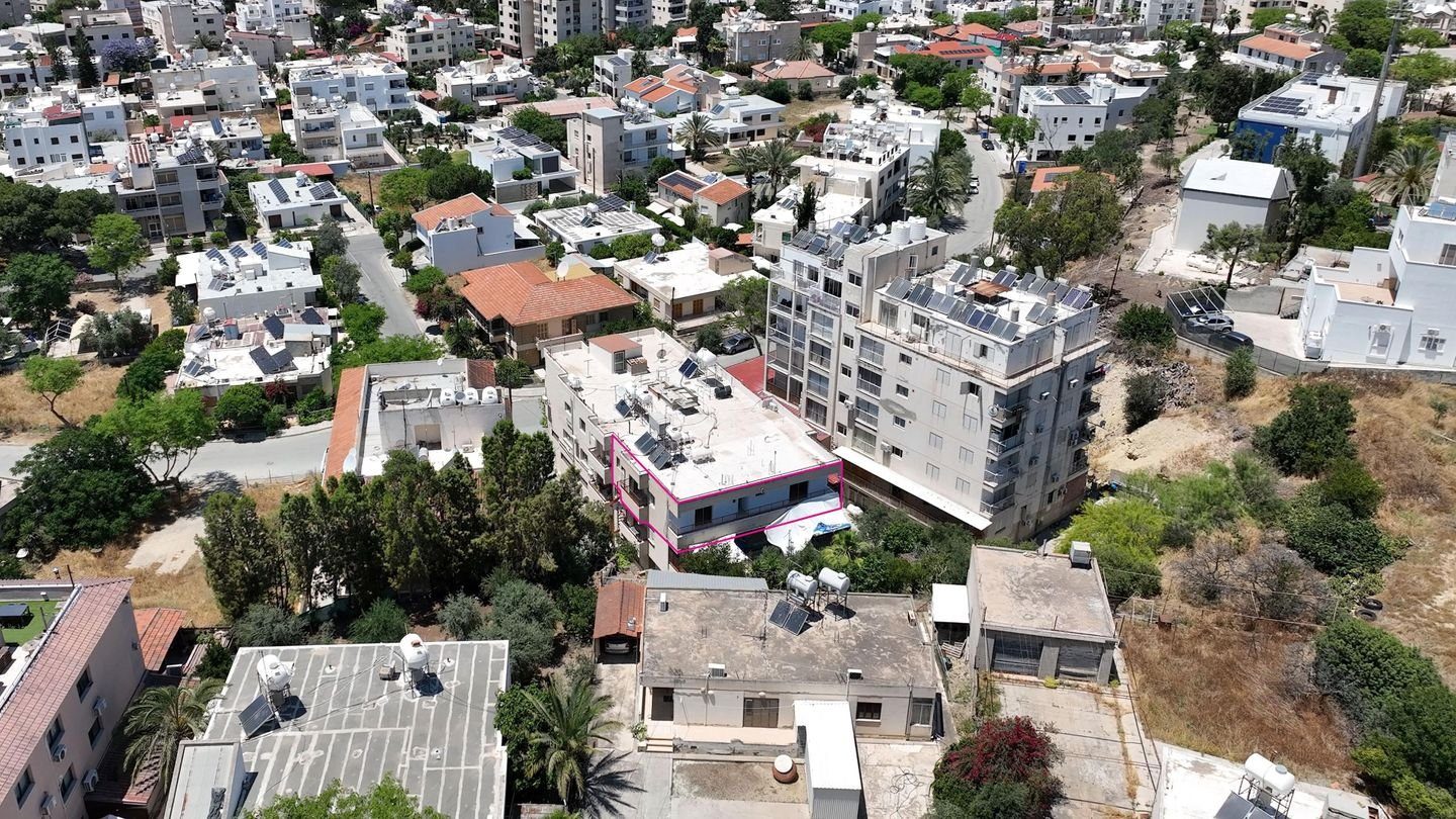 Three-Bedroom Apartment in Panagia, Nicosia photo 2