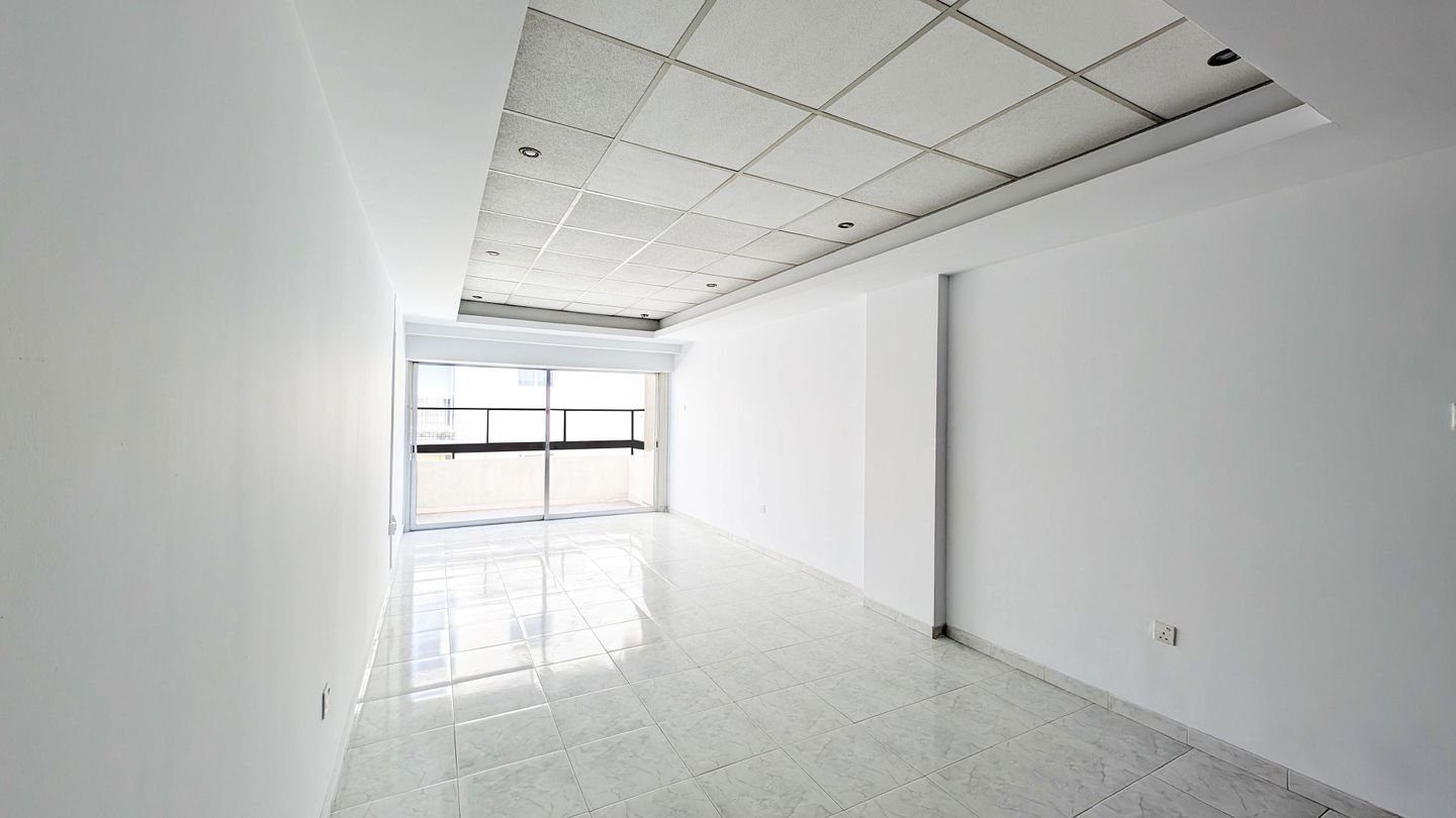 Three-Bedroom Apartment in Panagia, Nicosia photo 5