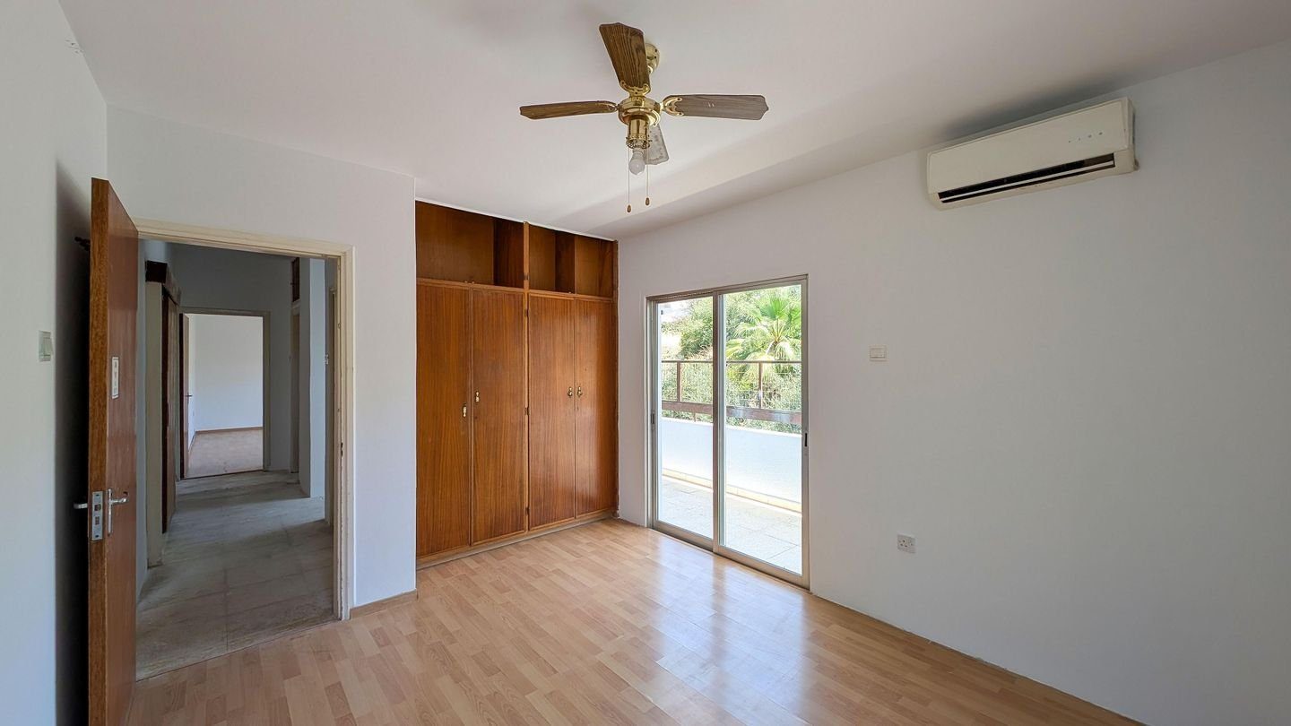 Three-Bedroom Apartment in Panagia, Nicosia photo 12