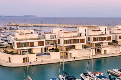3 BR Villa in Agia Napa, Famagusta thumbnail 2