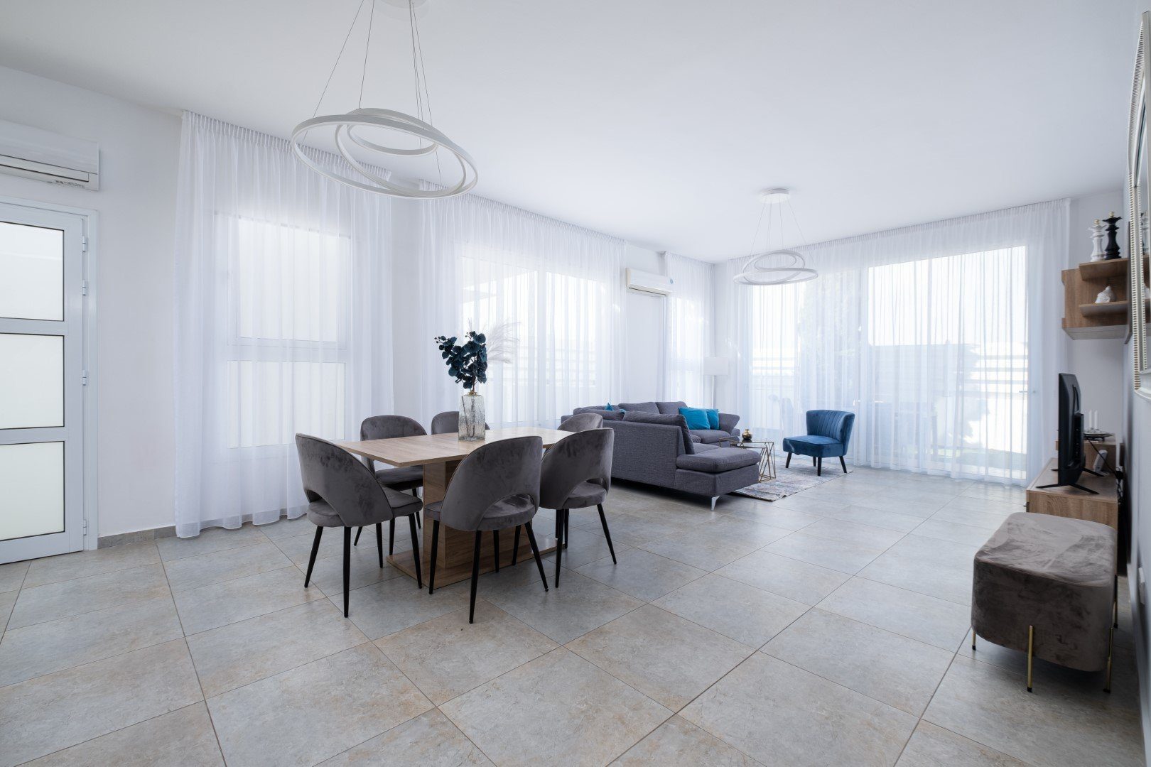 5 BR House in Dromolaxia, Larnaca photo 19