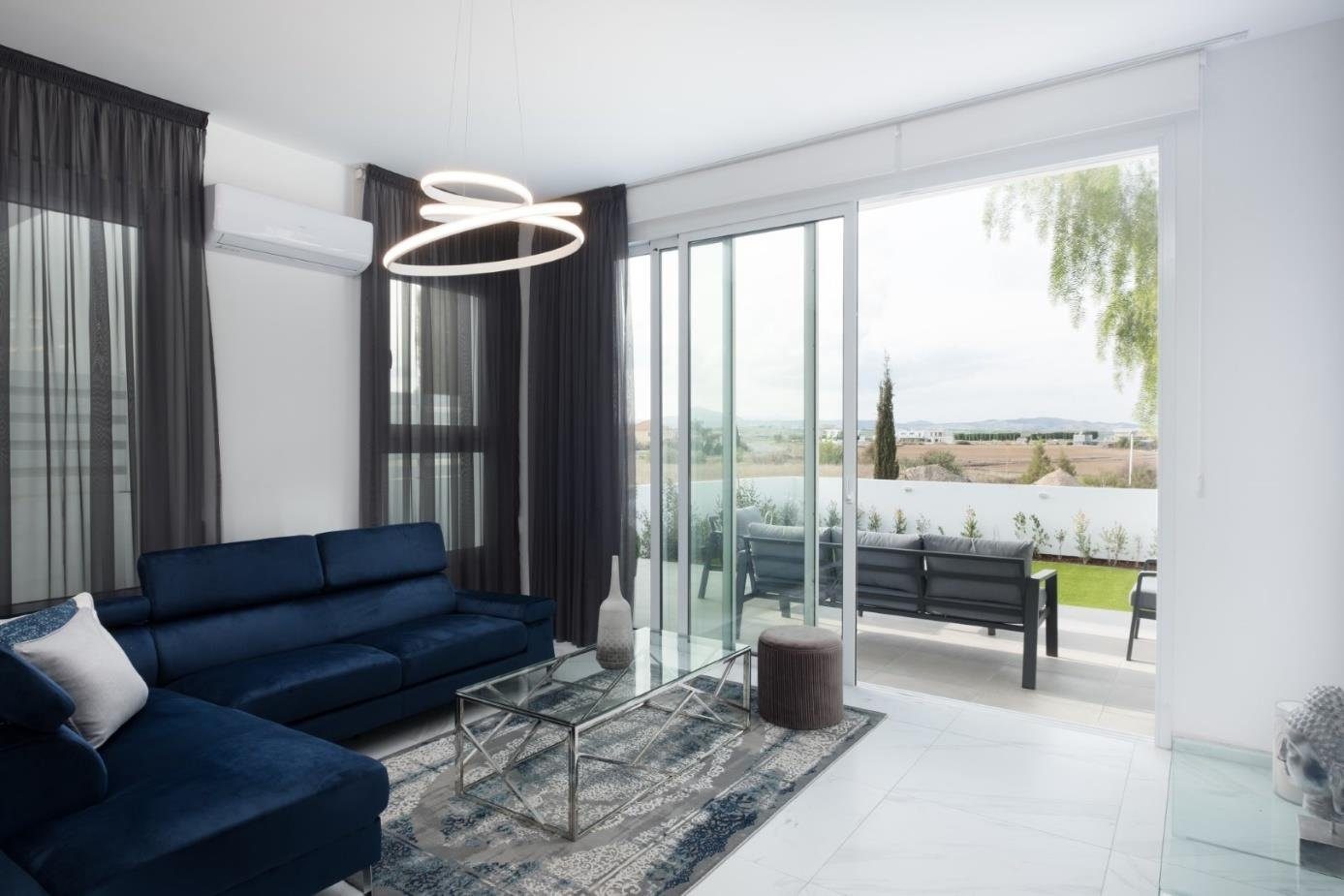 5 BR House in Dromolaxia, Larnaca photo 26