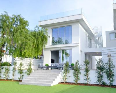 5 BR Detached house in Dromolaxia, Larnaca thumbnail 27