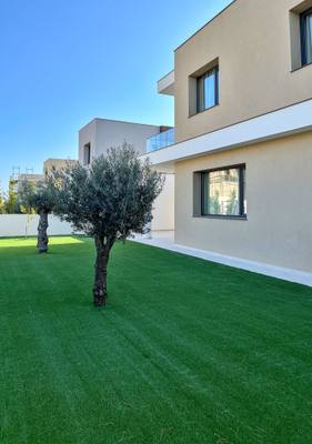 4 BR Villa in Agios Tychonas, Limassol thumbnail 23