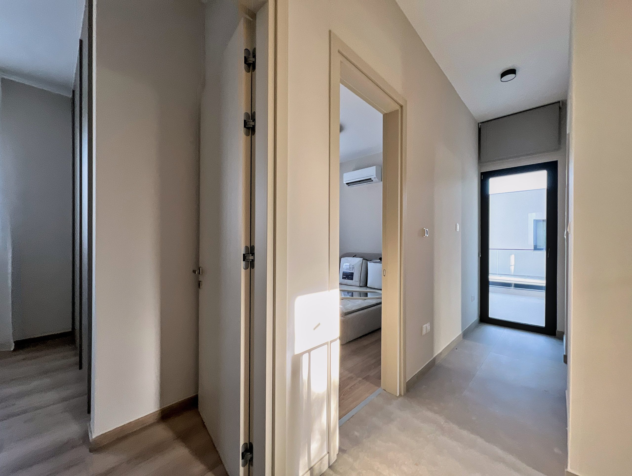 4 BR Villa in Agios Tychonas, Limassol photo 19