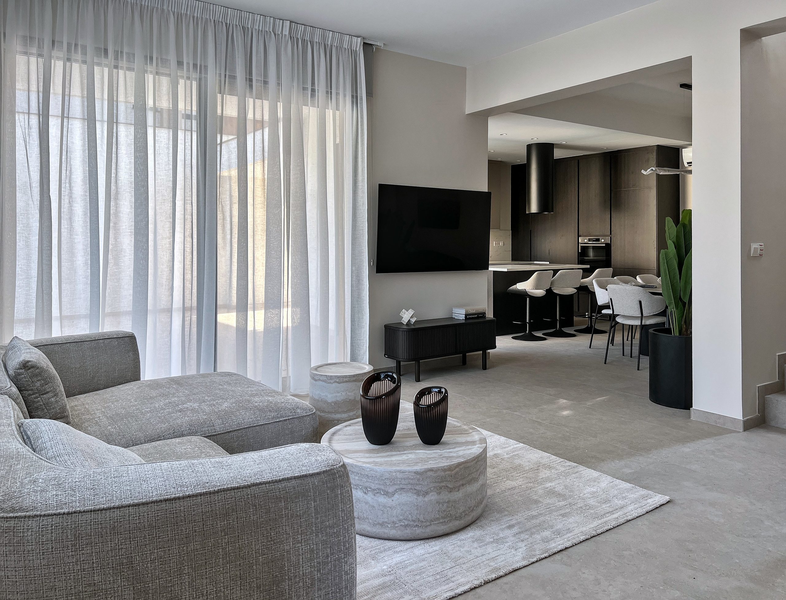 4 BR Villa in Agios Tychonas, Limassol photo 2