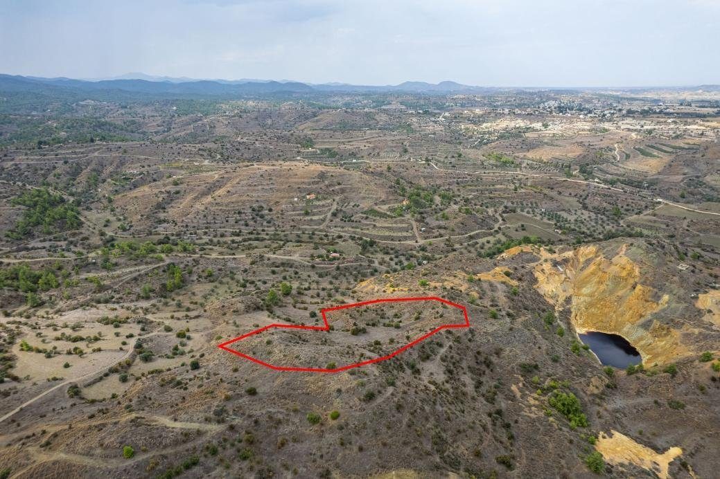 Field in Kapedes, Nicosia photo 4