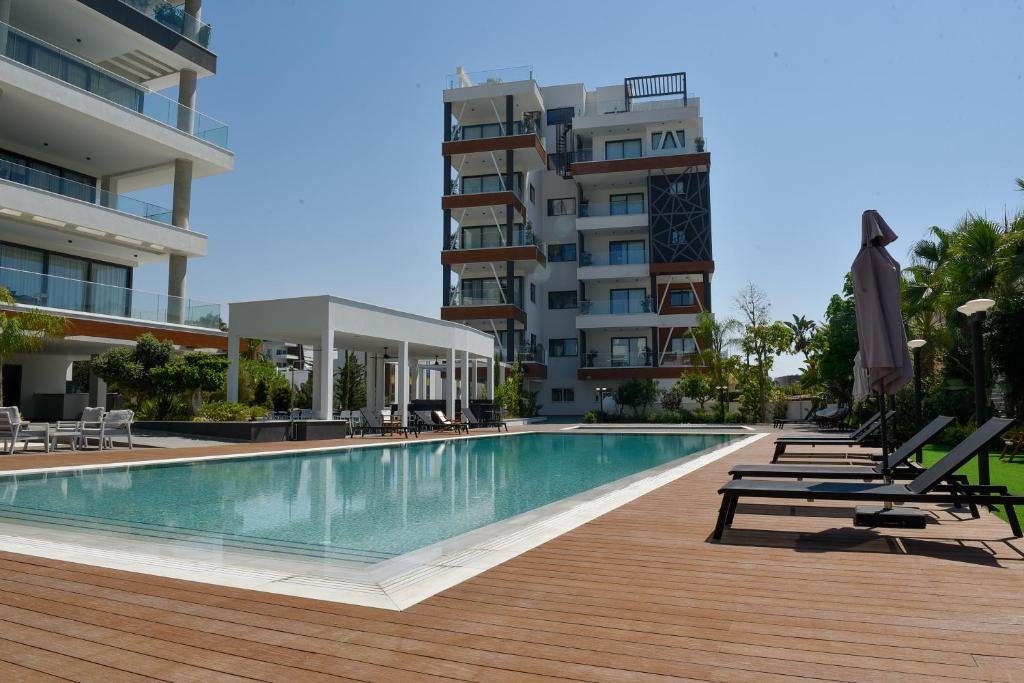 1 BR Apartment in Germasogeia, Limassol photo 2