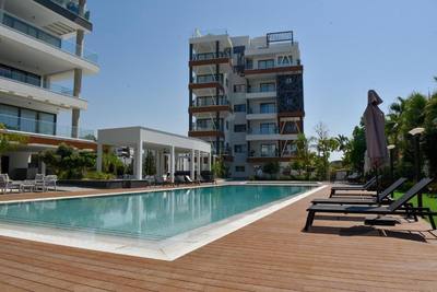 1 BR Apartment in Germasogeia, Limassol thumbnail 2