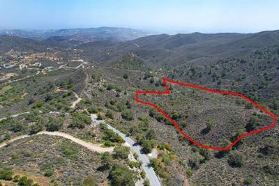 Shared field in Sanida, Limassol thumbnail 3