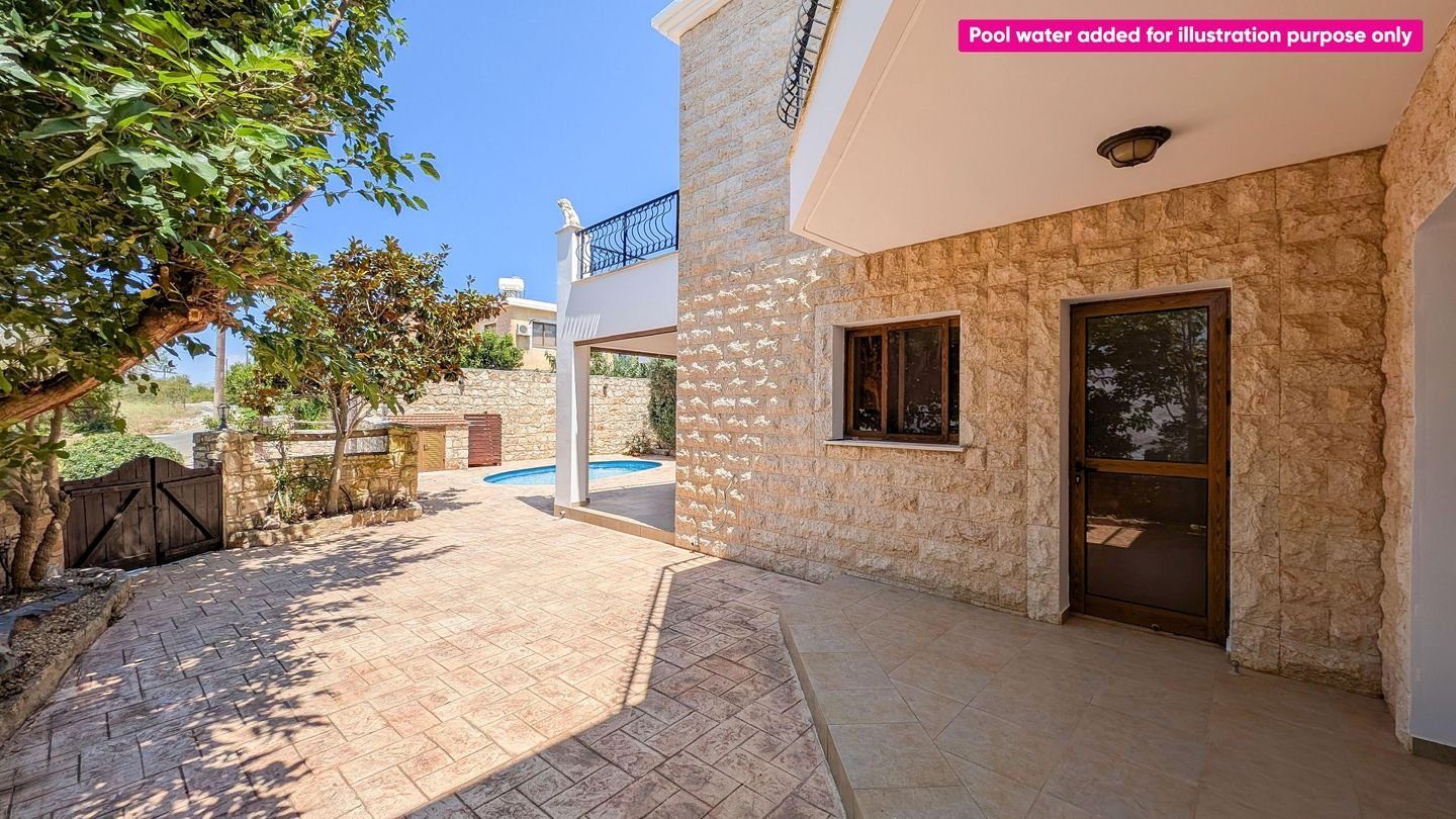 4 BR House in Ineia, Paphos photo 7