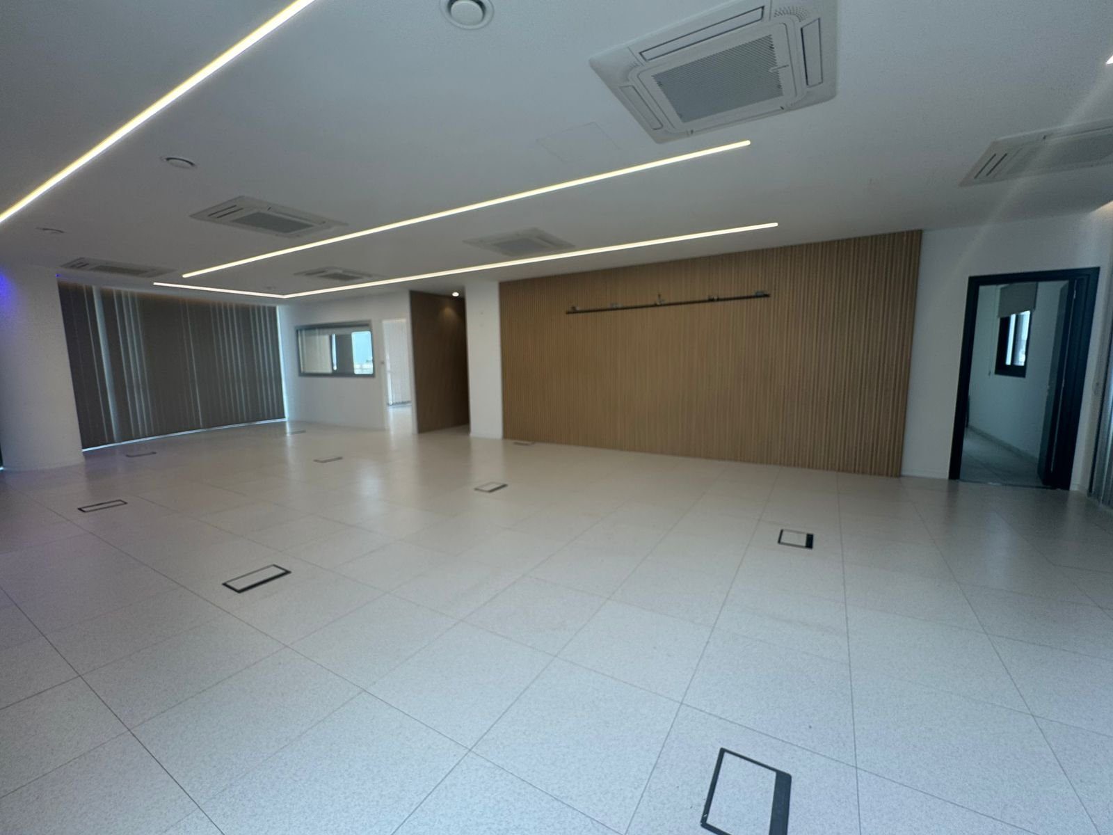 Office in Agios Spyridon, Limassol photo 3