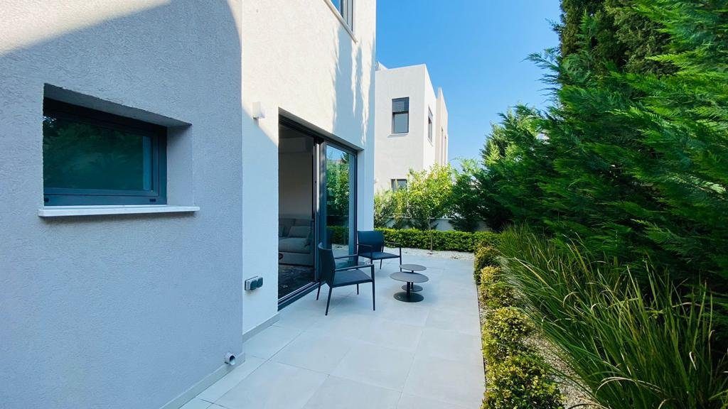 2 BR Townhouse in Potamos Germasogeias, Limassol photo 14