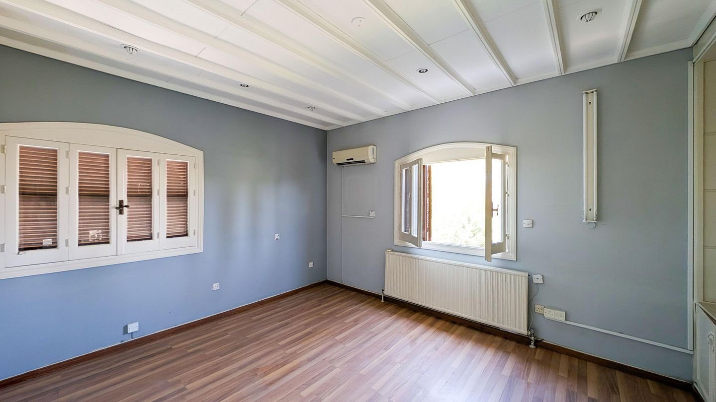 Two-storey detached residence in Agios Andreas quarter, Nicosia photo 4