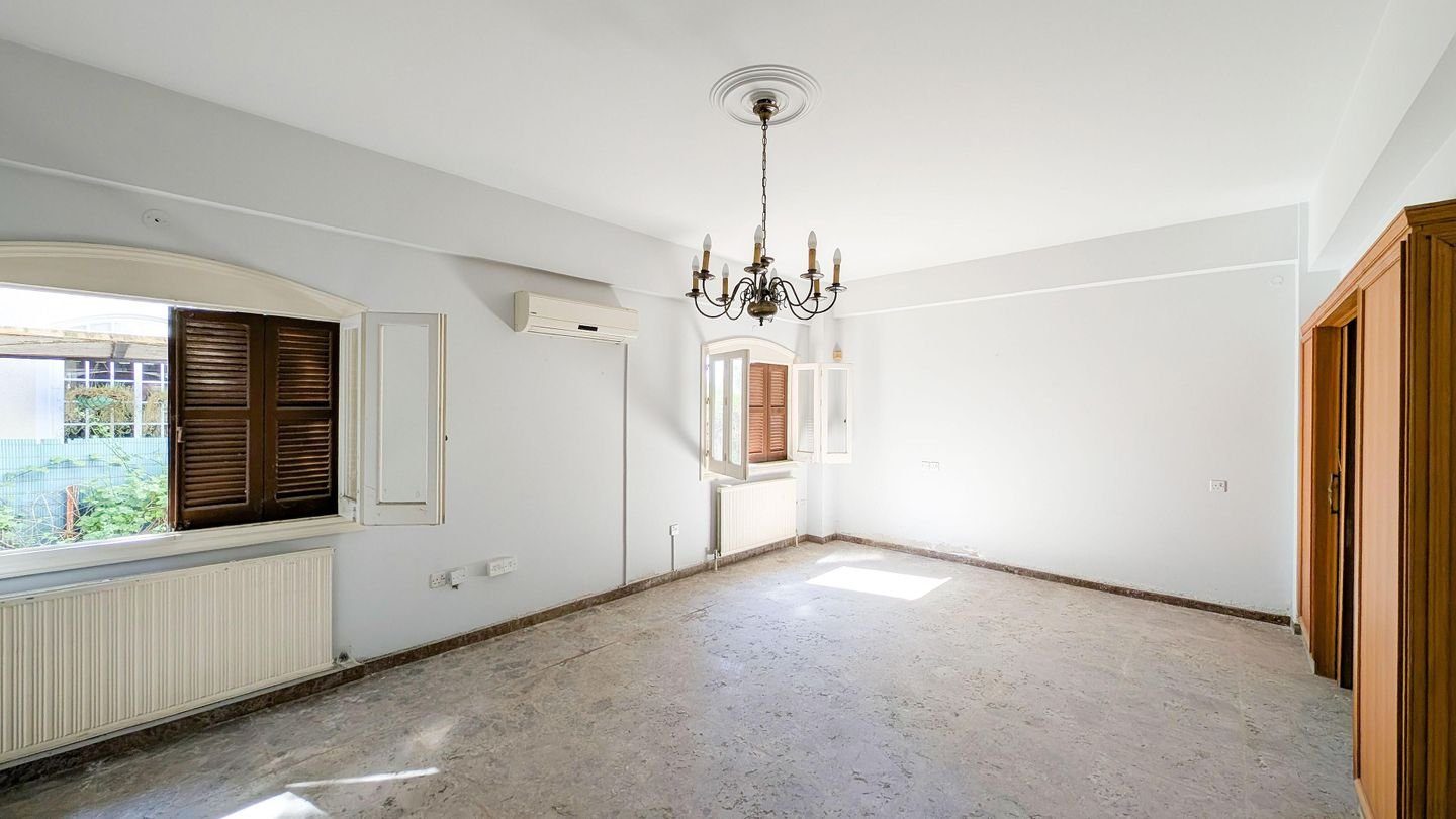 Two-storey detached residence in Agios Andreas quarter, Nicosia photo 8