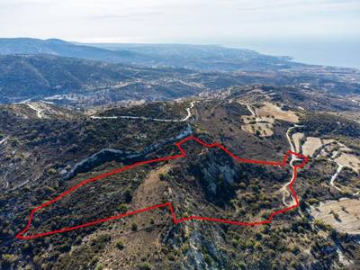 Shared agricultural field in Akoursos, Paphos thumbnail 3