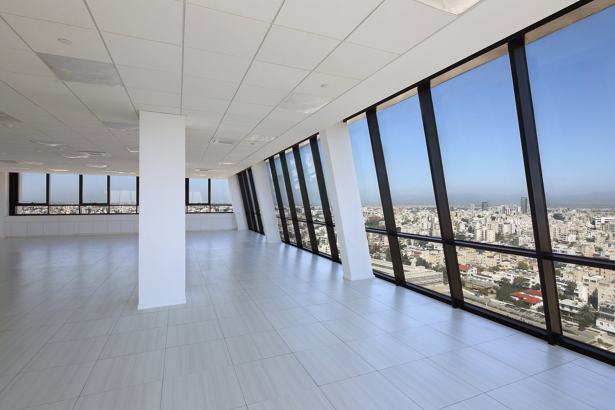 Eighth floor of the office building in Strovolos, Nicosia — photo 4