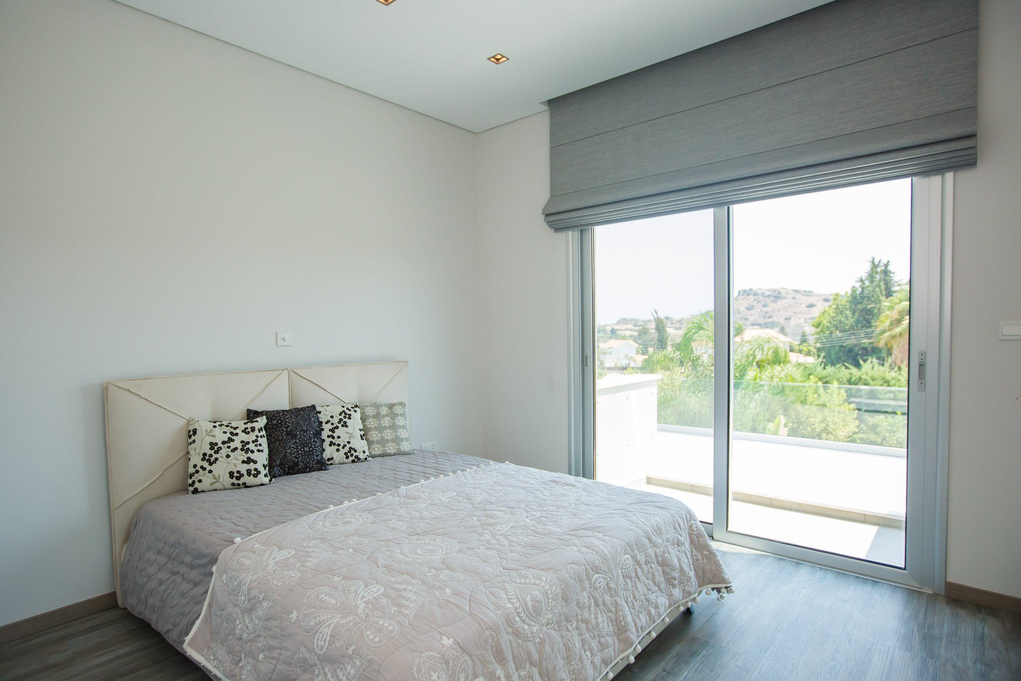 4 BR Villa in Agios Tychonas, Limassol photo 10