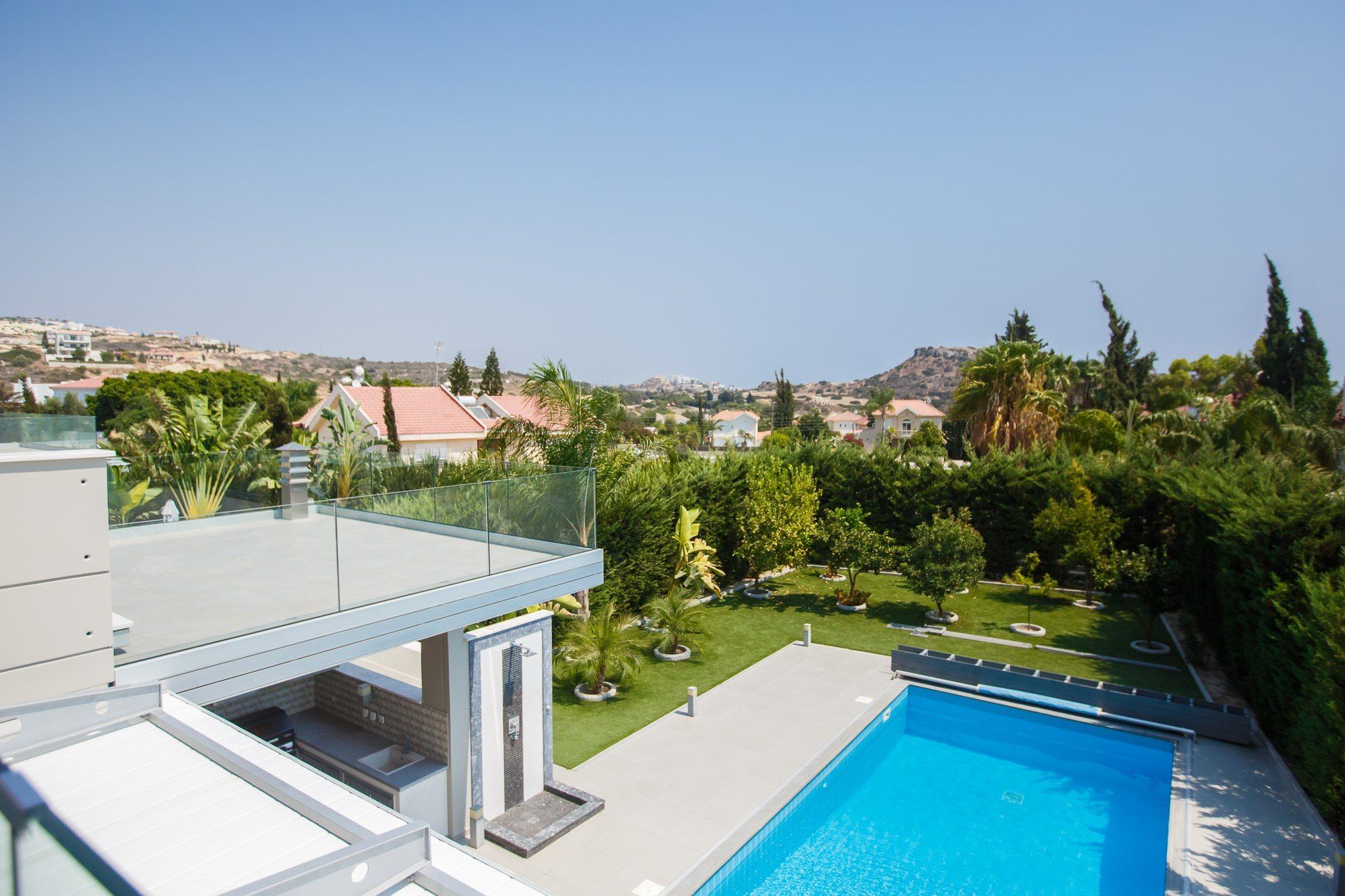 4 BR Villa in Agios Tychonas, Limassol — photo 4