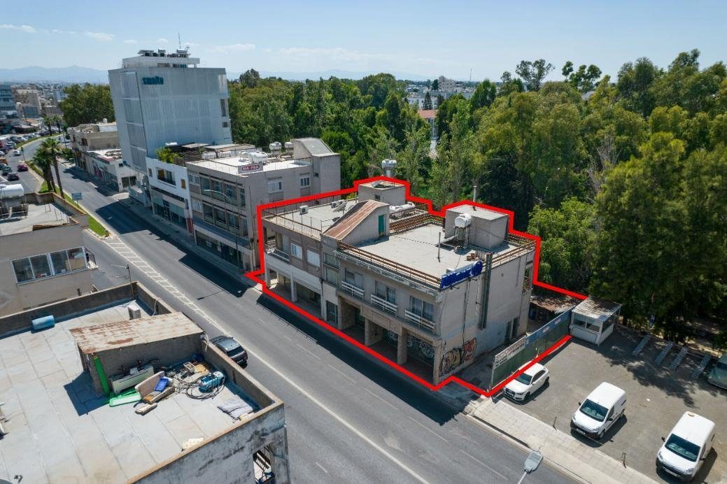 Mixed-use building in Strovolos, Nicosia photo 2