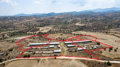 Agricultural fields and a farm  in Analiontas, Nicosia thumbnail 3