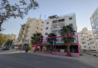 Shop with mezzanine in Agios Antonios, Nicosia thumbnail 6