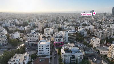 Shop with mezzanine in Agios Antonios, Nicosia thumbnail 3