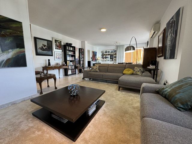 3 BR apartment in Engomi, Nicosia