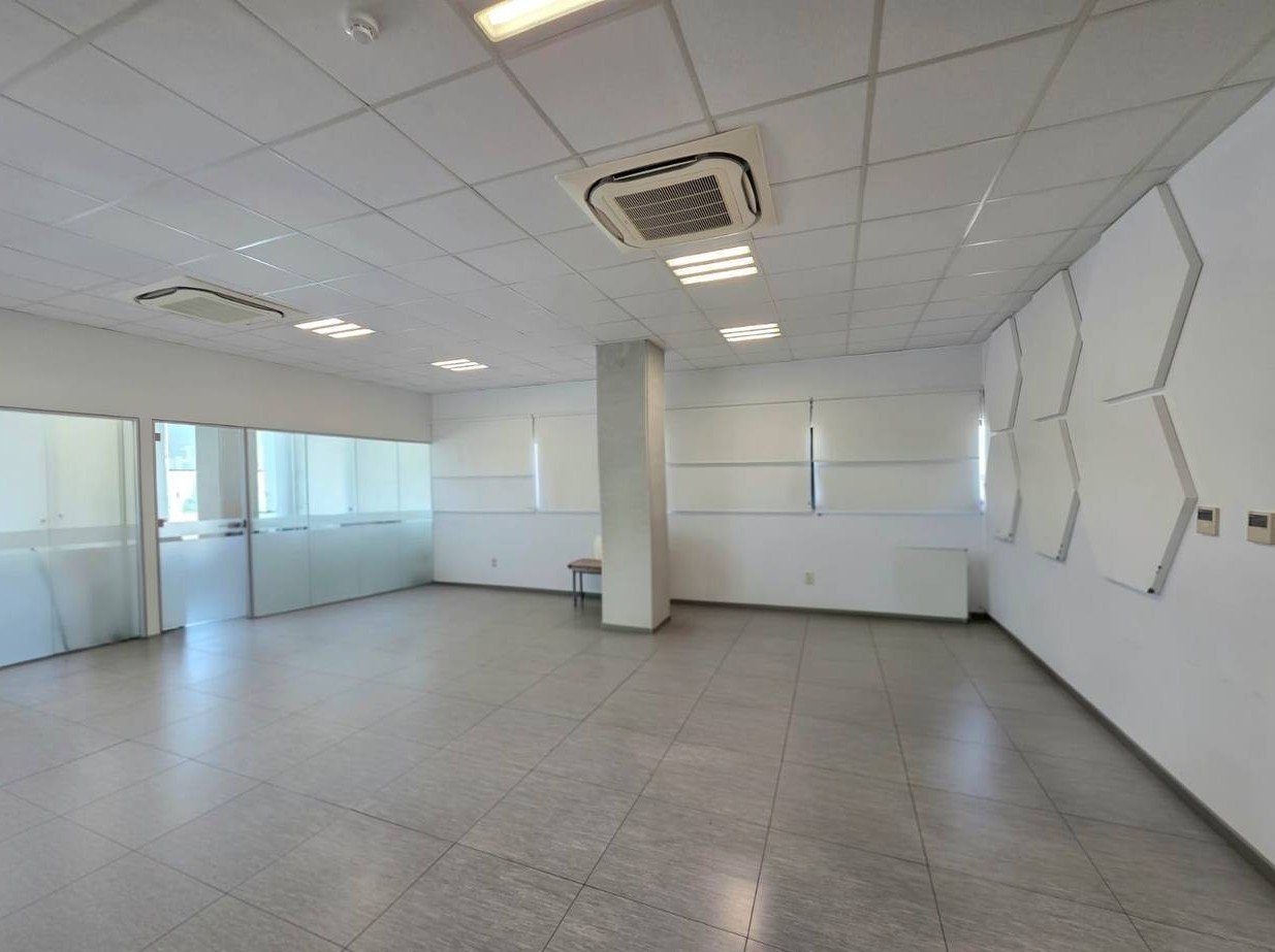 Entire 3rd Floor Office in Petrou Kai Pavlou, Limassol photo 5