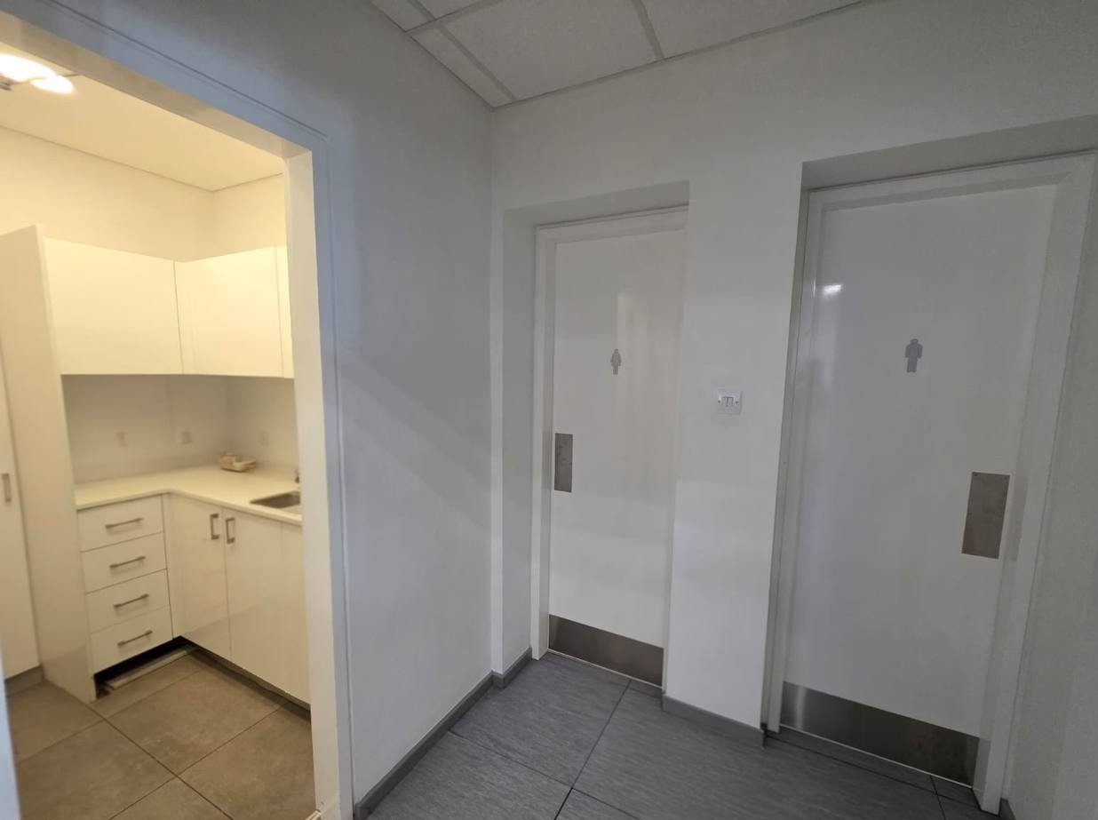 Entire 3rd Floor Office in Petrou Kai Pavlou, Limassol photo 19