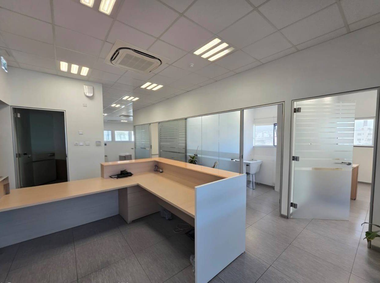 Entire 3rd Floor Office in Petrou Kai Pavlou, Limassol photo 2