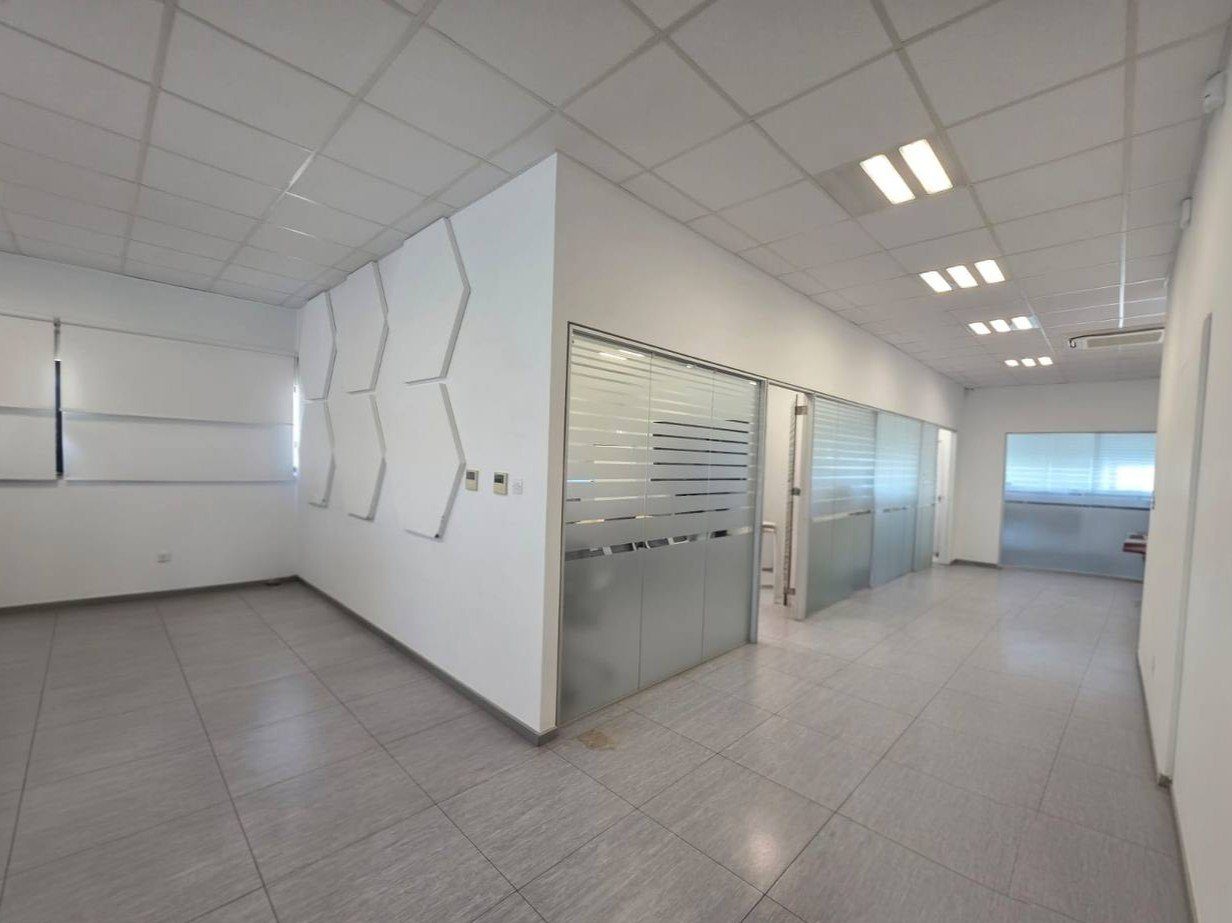 Entire 3rd Floor Office in Petrou Kai Pavlou, Limassol photo 6