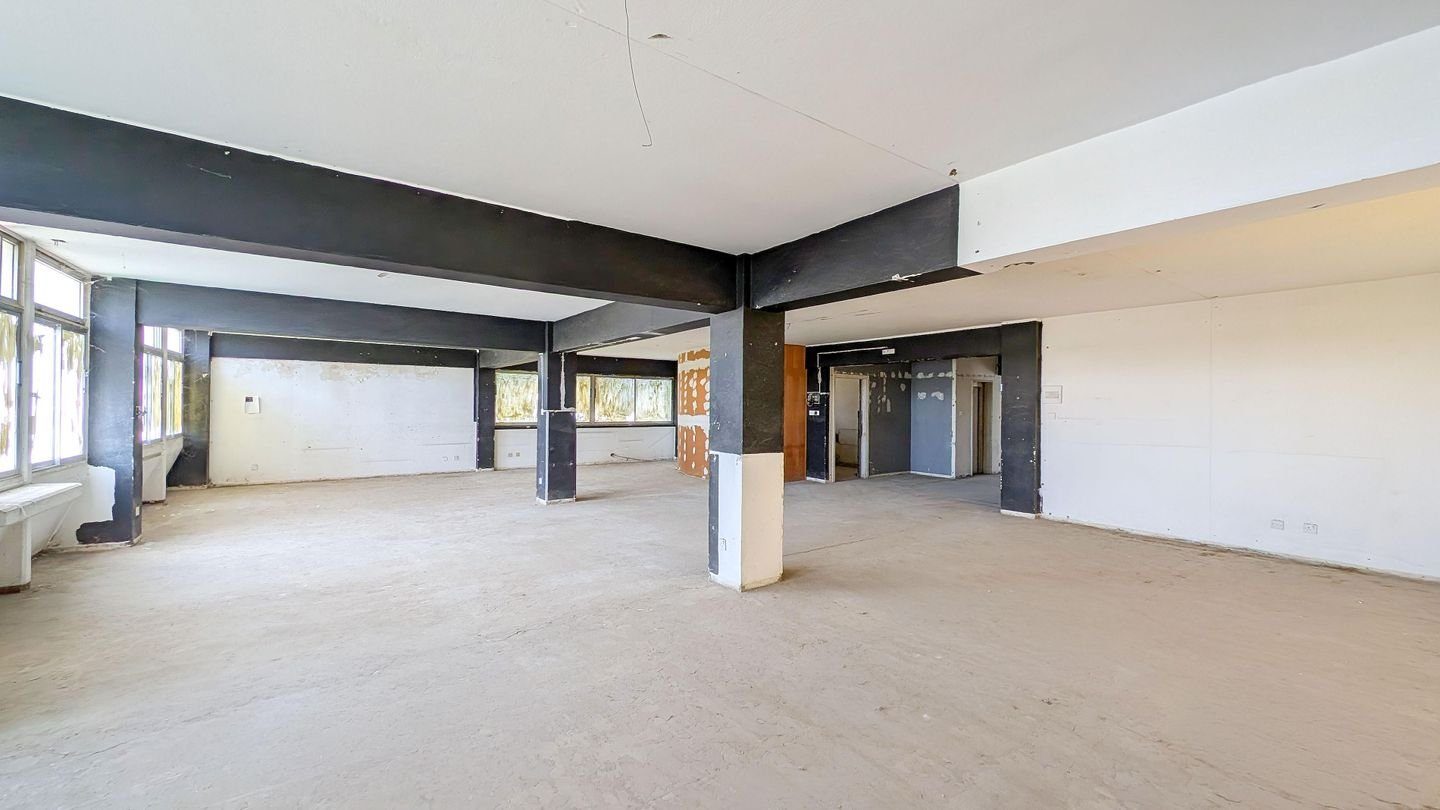 Four-storey building with a basement located in Engomi, Nicosia photo 5