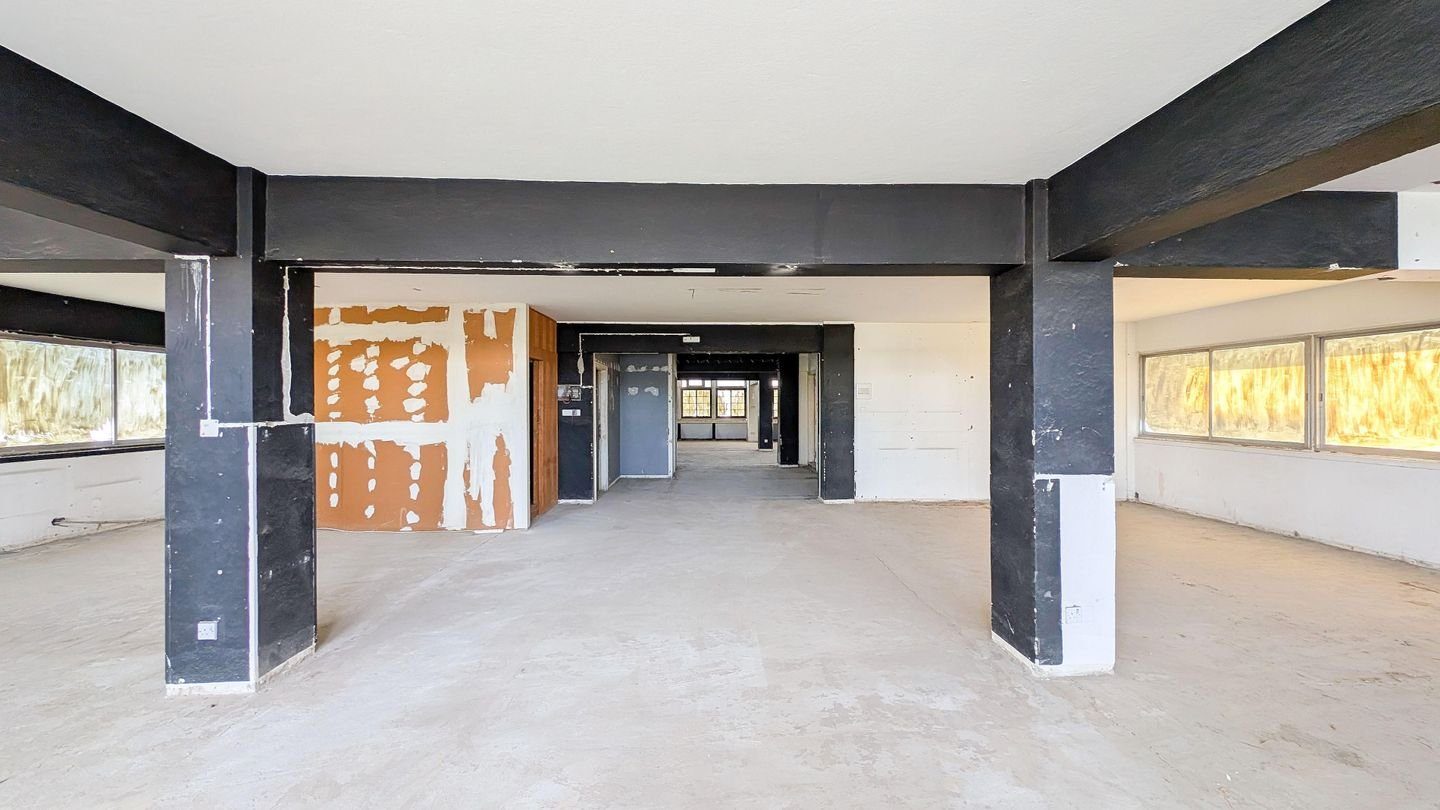 Four-storey building with a basement located in Engomi, Nicosia photo 7