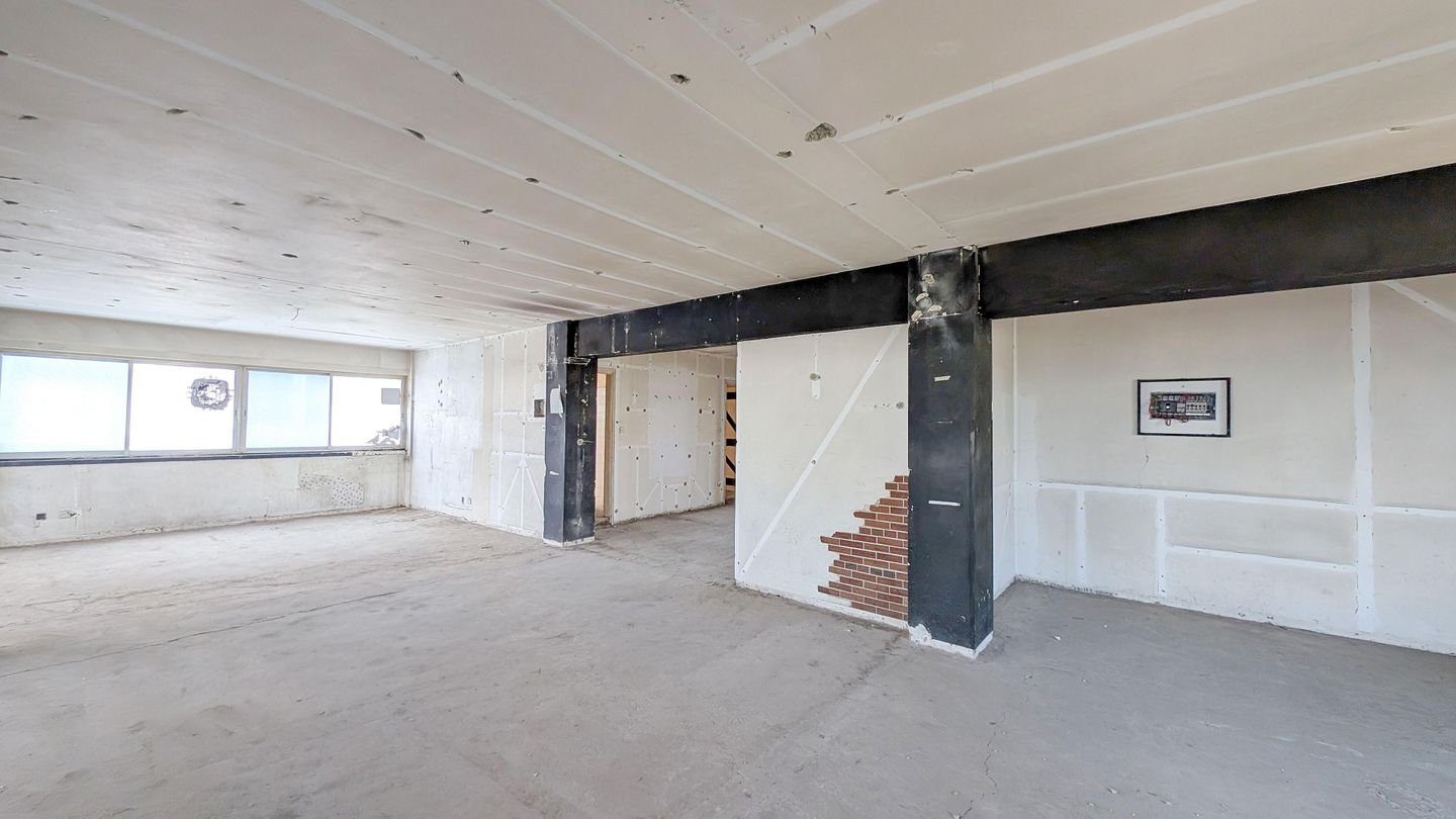 Four-storey building with a basement located in Engomi, Nicosia photo 10