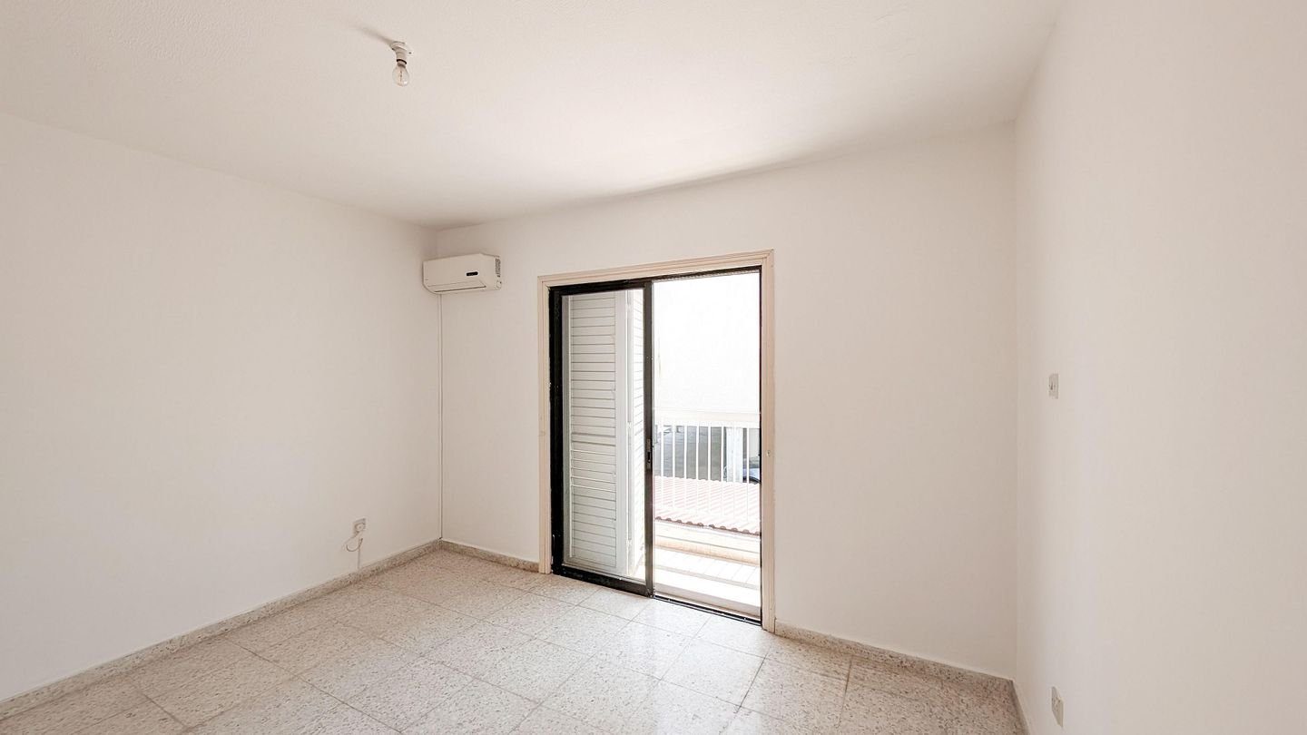 2 BR House in Paralimni, Famagusta photo 13