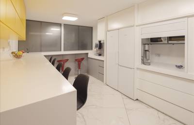 Office building in Neapoli, Limassol thumbnail 13