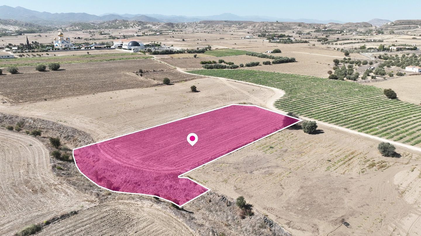 Residential field in Episkopeio, Nicosia photo 6