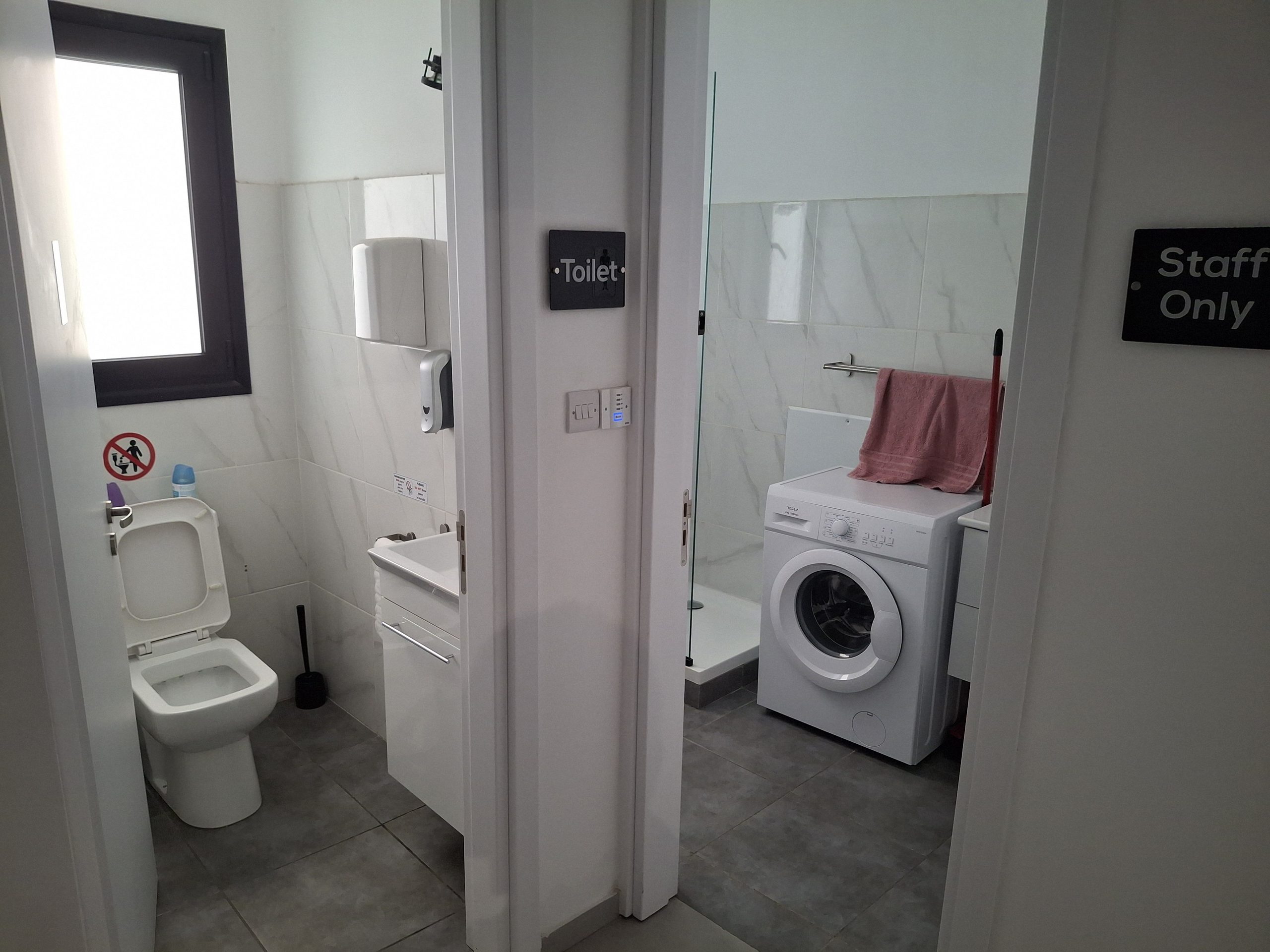 First Floor Office Block in Agia Zoni, Limassol photo 13