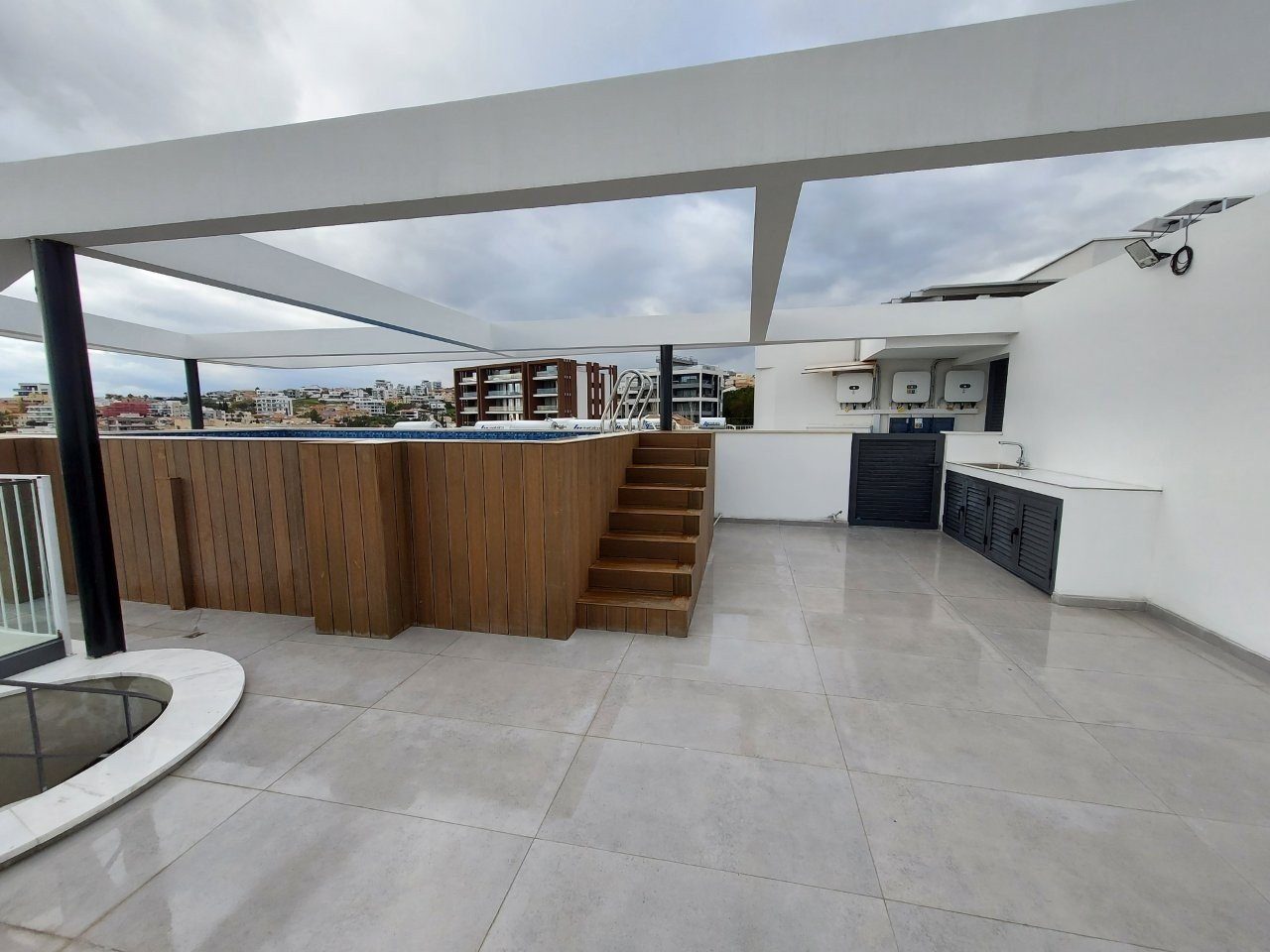 3 BR Penthouse in Mesa Geitonia, Limassol photo 16