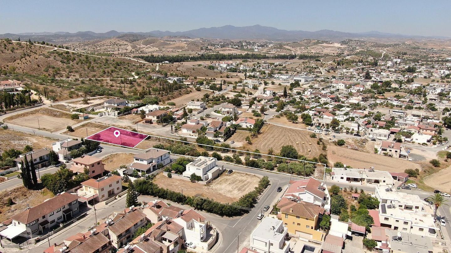 25% Share of Residential Field, in Pera Chorio, Nicosia photo 1