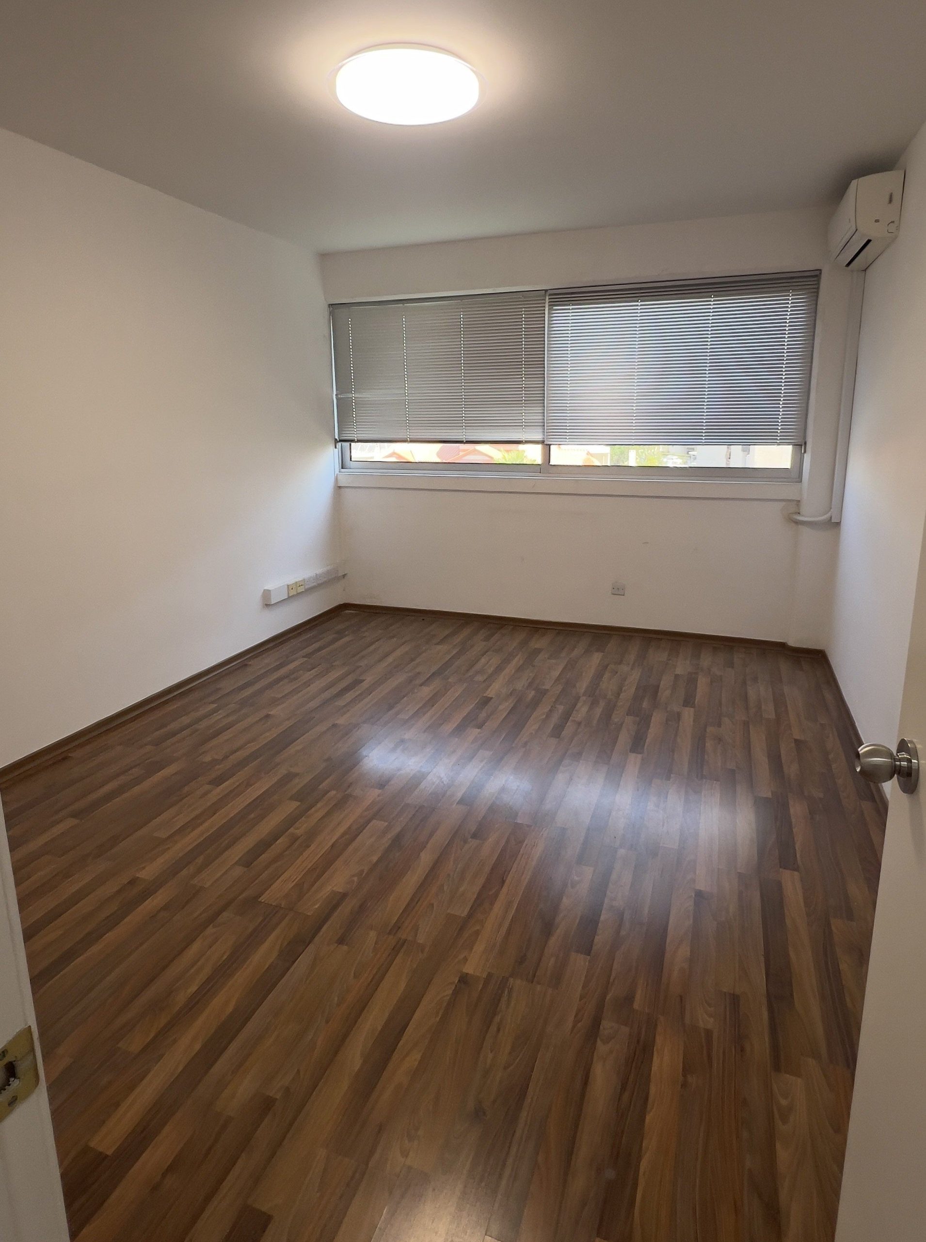 Office in Agia Zoni, Limassol — photo 5