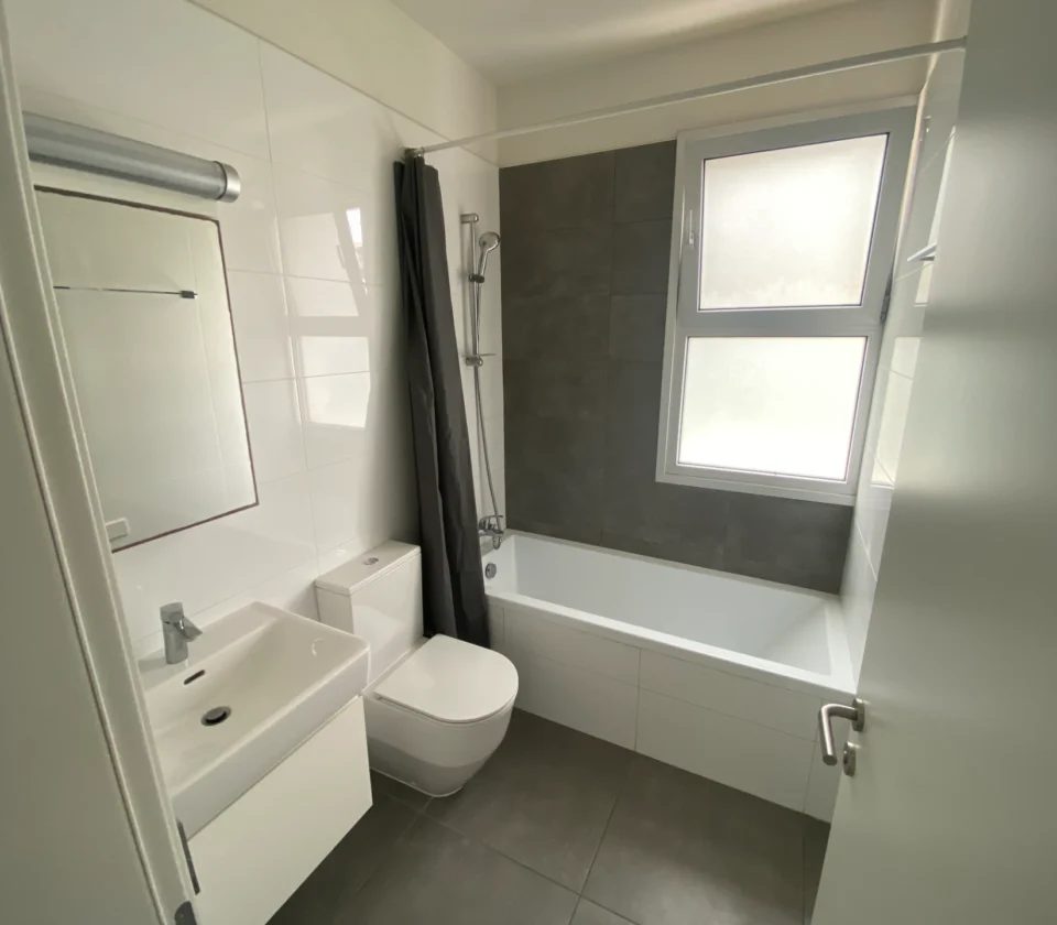 2 BR Apartment in Agios Spyridon, Limassol — photo 6