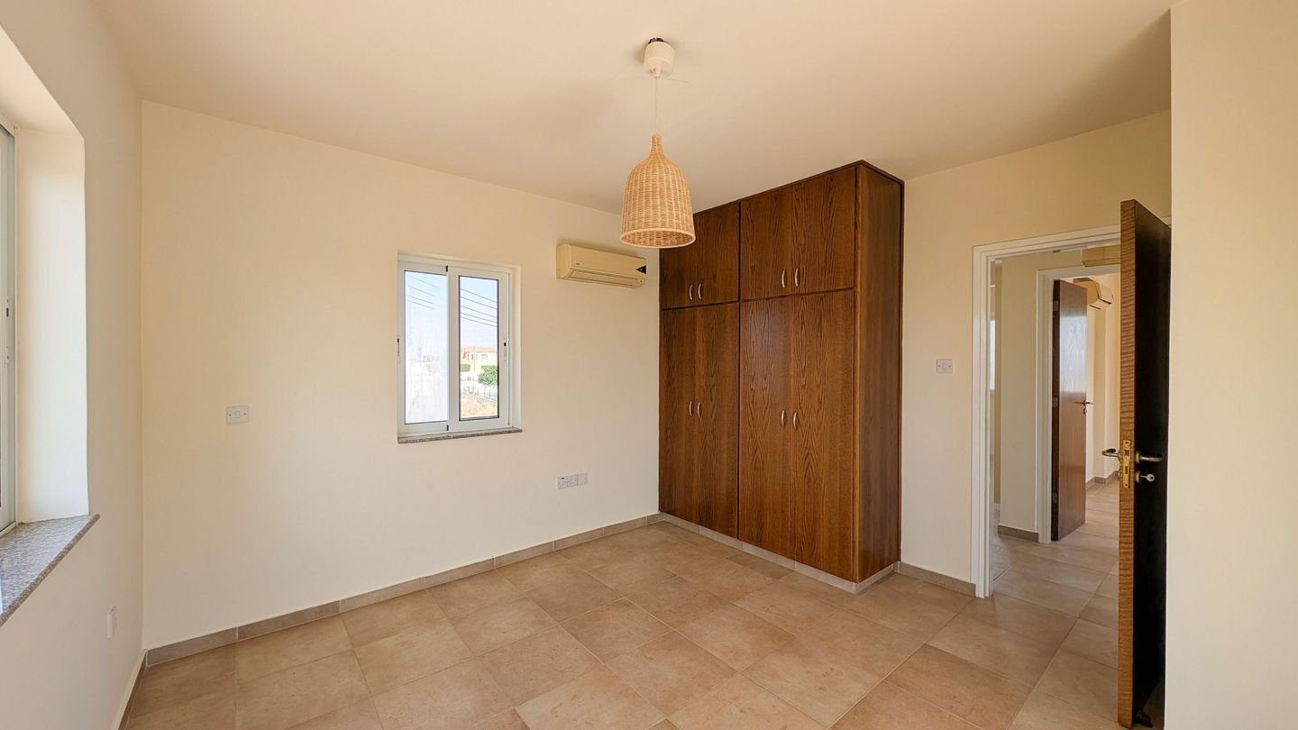 Two-bedroom house with swimming pool in Xylofagou, Larnaca photo 18