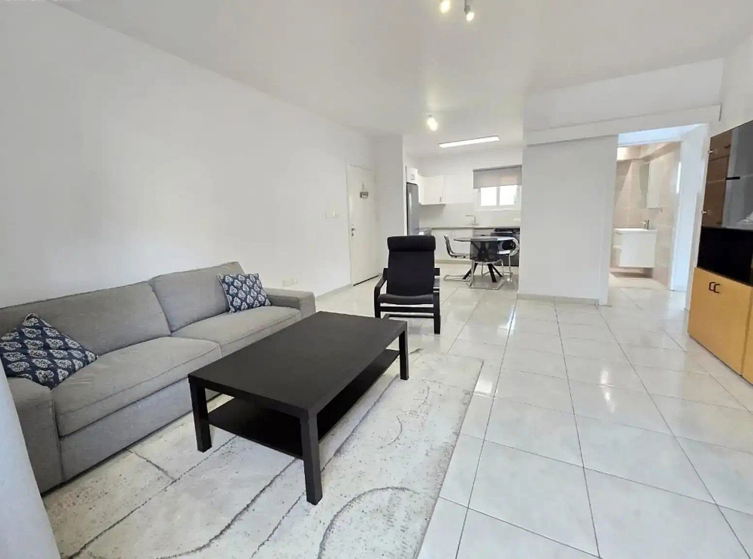 2 BR Apartment in Agios Spyridon, Limassol — photo 2